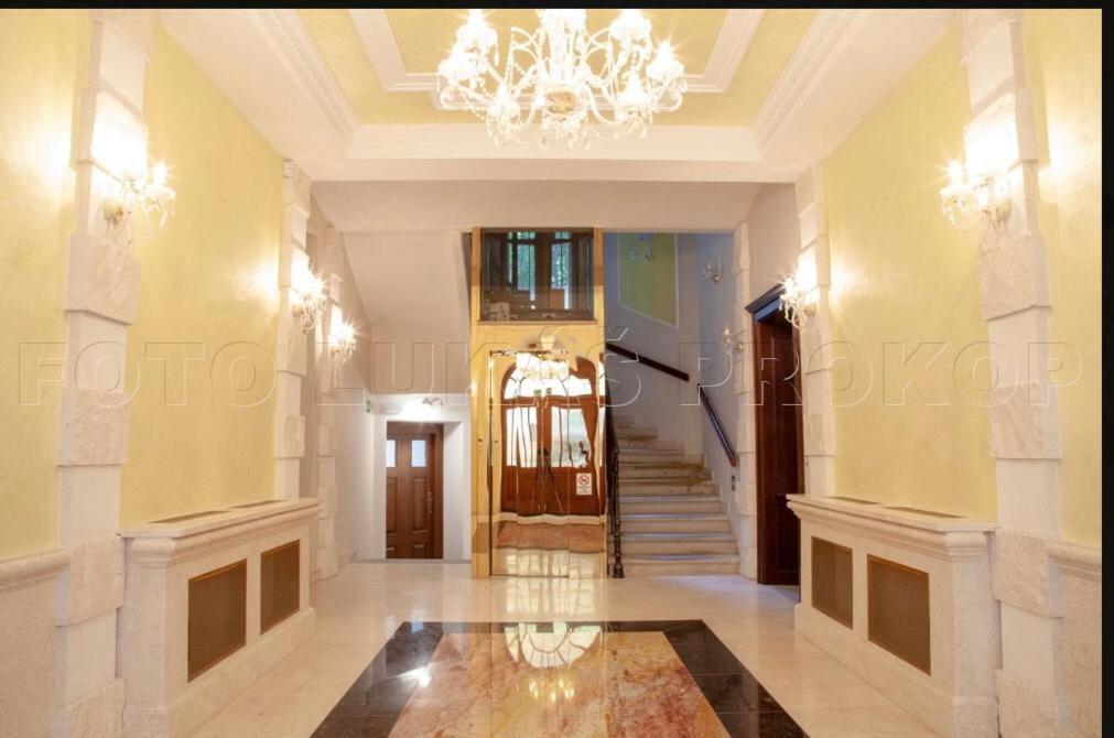 Gold Residence マリアーンスケー・ラーズニェ エクステリア 写真